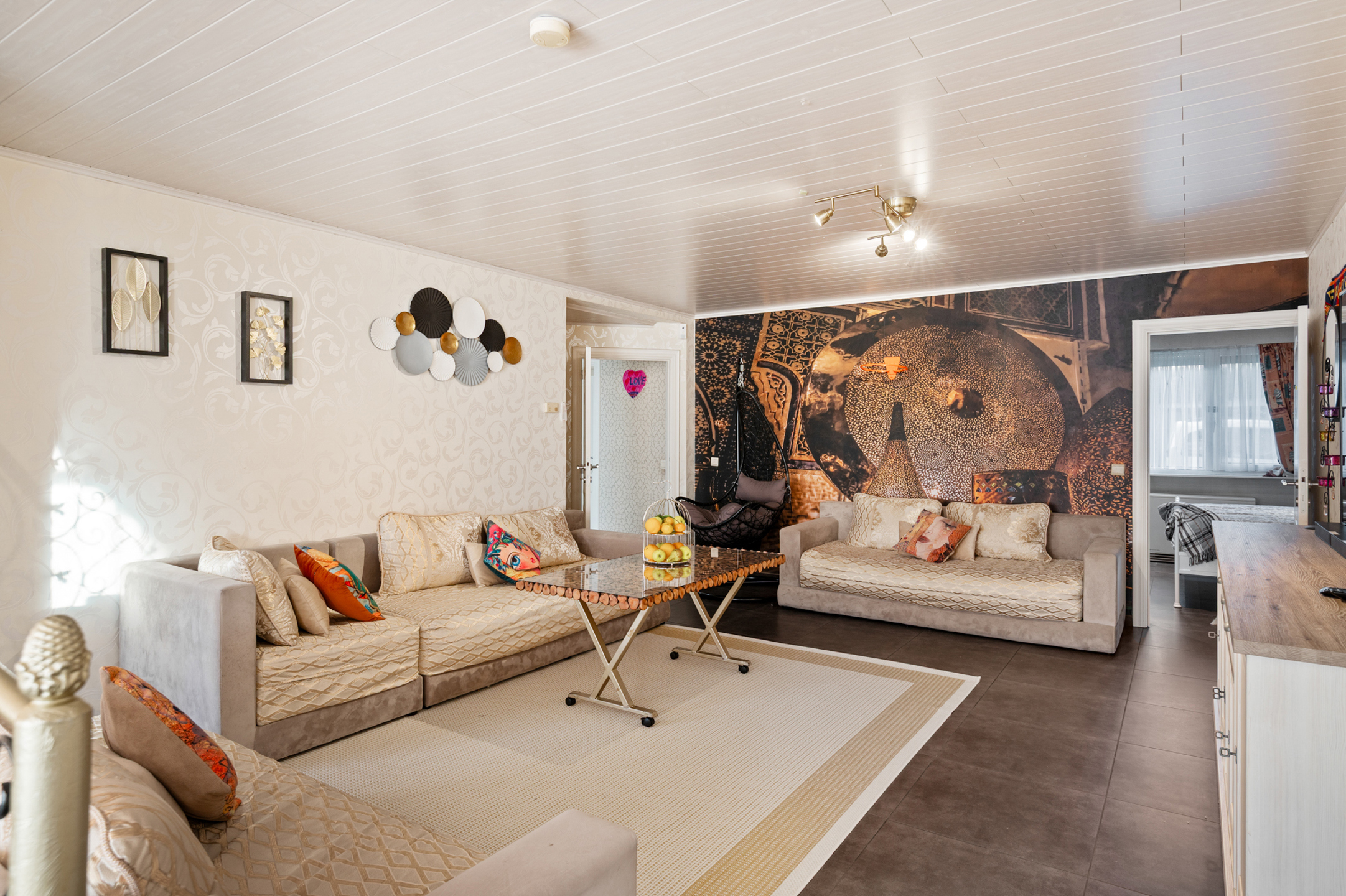 Ruim en verzorgd gelijkvloers appartement met 3 slaapkamers - foto 5