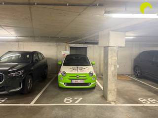 Au centre de Lier, dans la rue Transvaalstraat, nous vous proposons ce parking souterrain.Il est situé à l'étage souterrain d'un immeuble récent.A...
