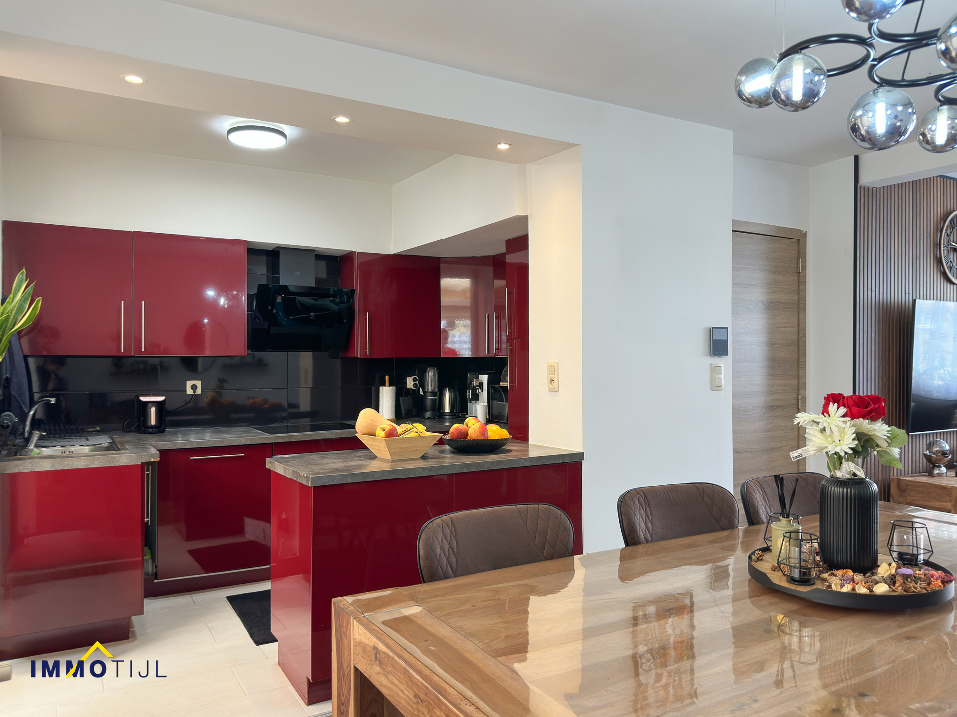 Instapklare woning 4 slpks en tuin te Aalst! - foto 3