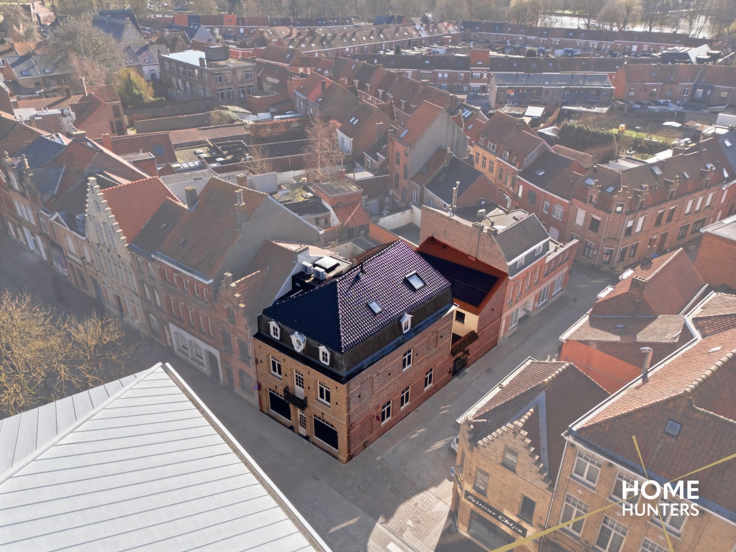 Topinvestering in vakantievastgoed – 6 volledig uitgeruste vakantie-appartementen in historisch centrum Ieper - foto 2