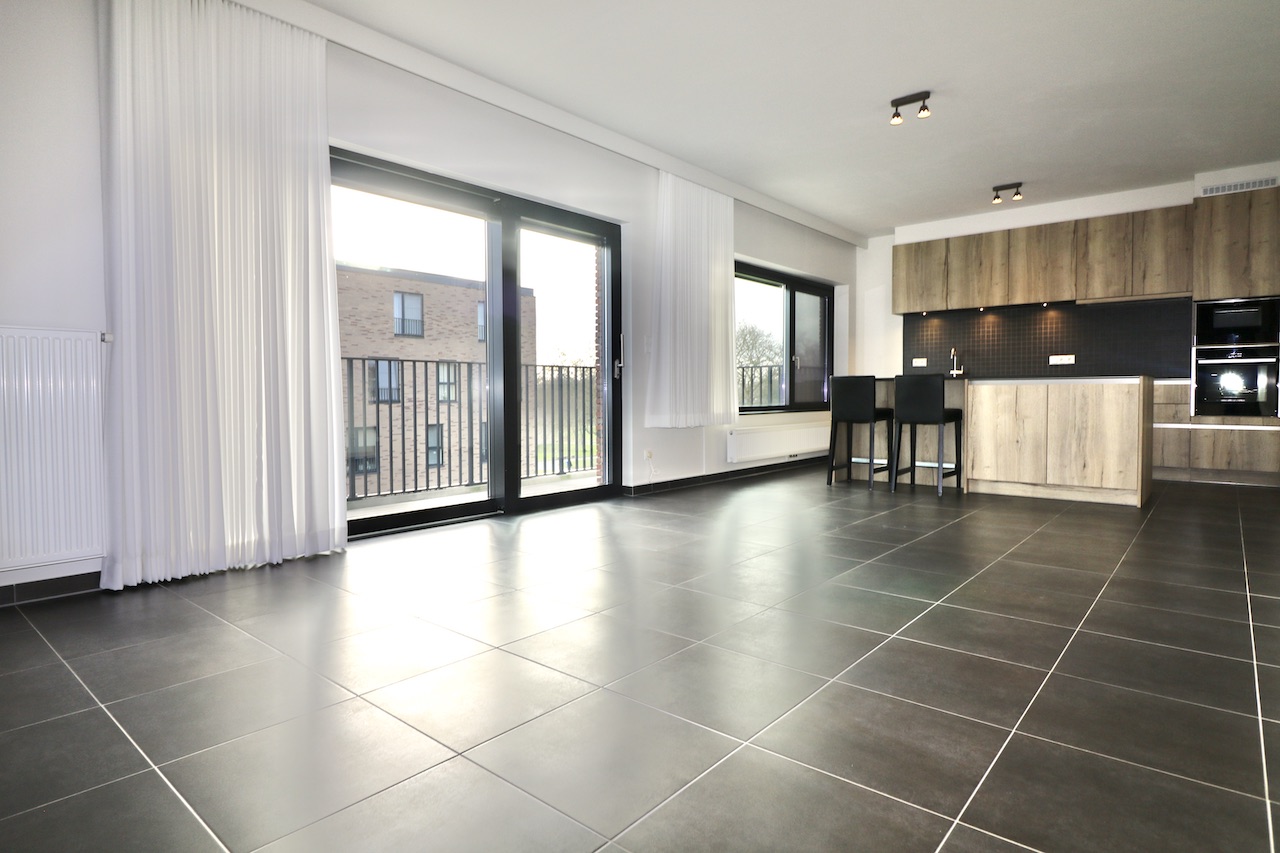 Appartement à louer à Eeklo avec 2 chambres - photo 2