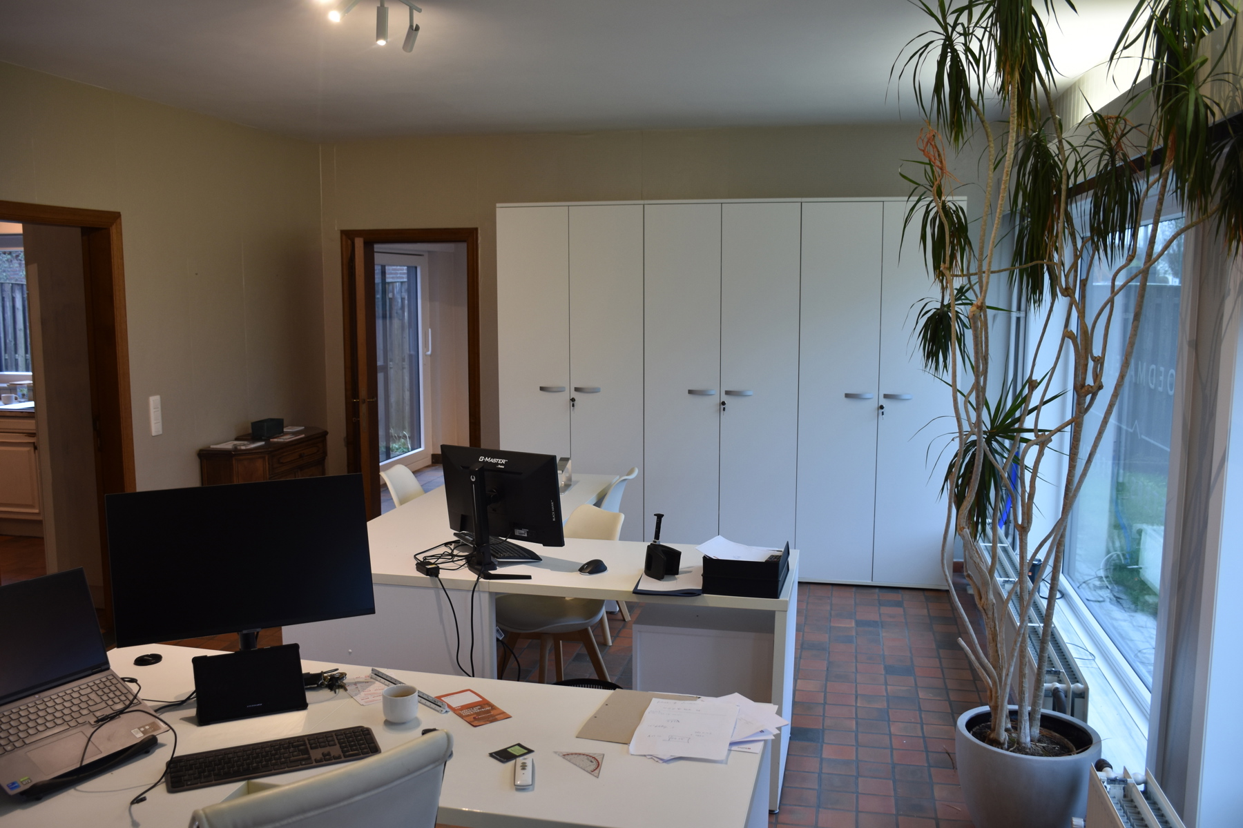 Commercial à louer à Heist-Op-Den-Berg - photo 4