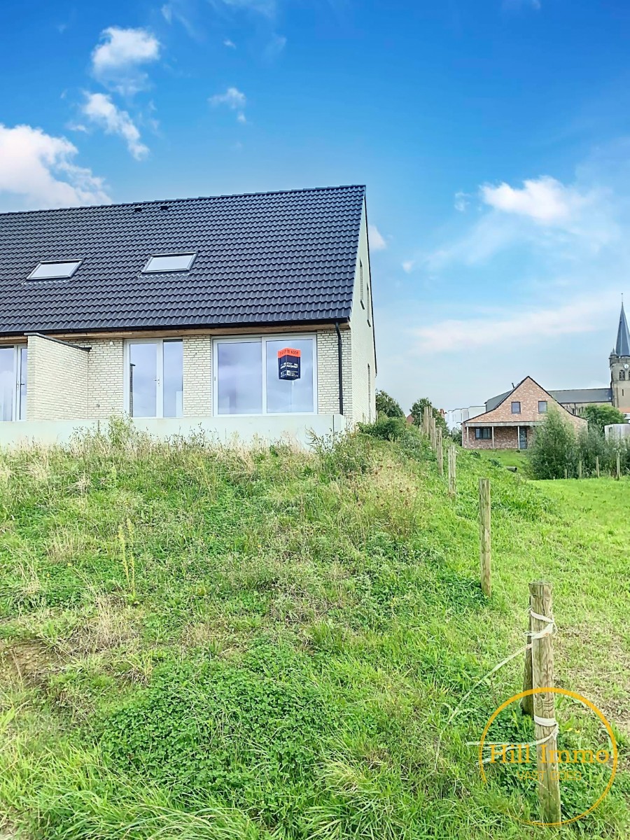 Nieuwbouwwoning te Wijtschate met prachtig zicht over Vlaamse velden - foto 5