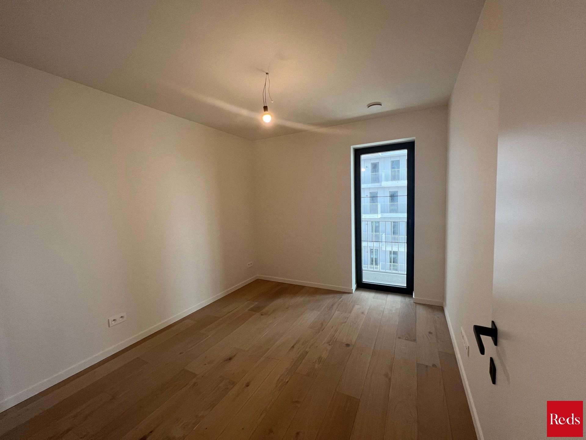2-slaapkamer appartement met ruim terras en parking - foto 5