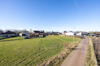 BIJZONDER BOUWEN IN BIERBEEK MET GROEN VERGEZICHT: ROYALE AFMETINGEN EN STRATEGISCH GELEGEN Droom je ervan te wonen op een plek waar je zelf indeling...