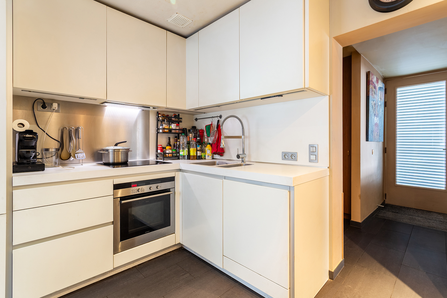 Apartment for sale in Antwerp with 2 bedrooms - photo 3