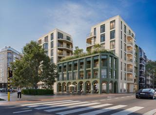 <p>On the <strong>Koninginnelaan</strong>, <strong>Petit Paris</strong> is emerging as a place where <strong>business, work and social life</strong> come together, in the heart of the Belle Époque district and within walking distance of the Japanese Garden and the Royal Galleries. This location creates an elegant transition between the city and the sea, with a natural flow of residents and visitors.</p>
<p>The <strong>ground-floor retail units</strong>, with <strong>space for horeca and commercial use</strong>, form the vibrant base of the project and connect directly to the street life. The <strong>office spaces on the first floor</strong> overlook a quiet patio and atrium, providing abundant daylight and a pleasant working environment.</p>
<p>The units are designed with flexibility and identity in mind, making them ideal for <strong>horeca, retail, services, professional practices or offices</strong>. Architecture focused on people, durable materials and a thoughtful layout ensure a high-quality, future-oriented professional setting.</p>