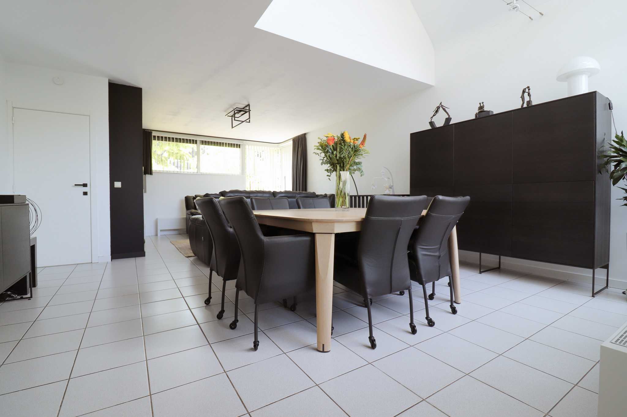 Huis te koop in Belsele met 4 slaapkamers - foto 2