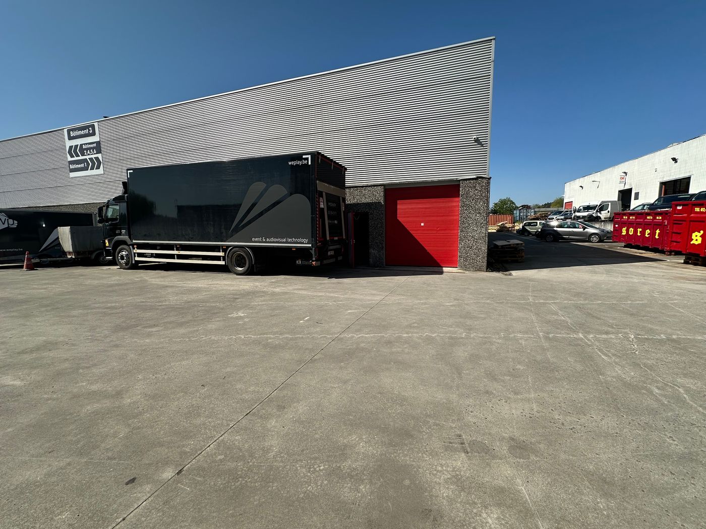 760 m² magazijn met 75 m² kantoren te huur - foto 5