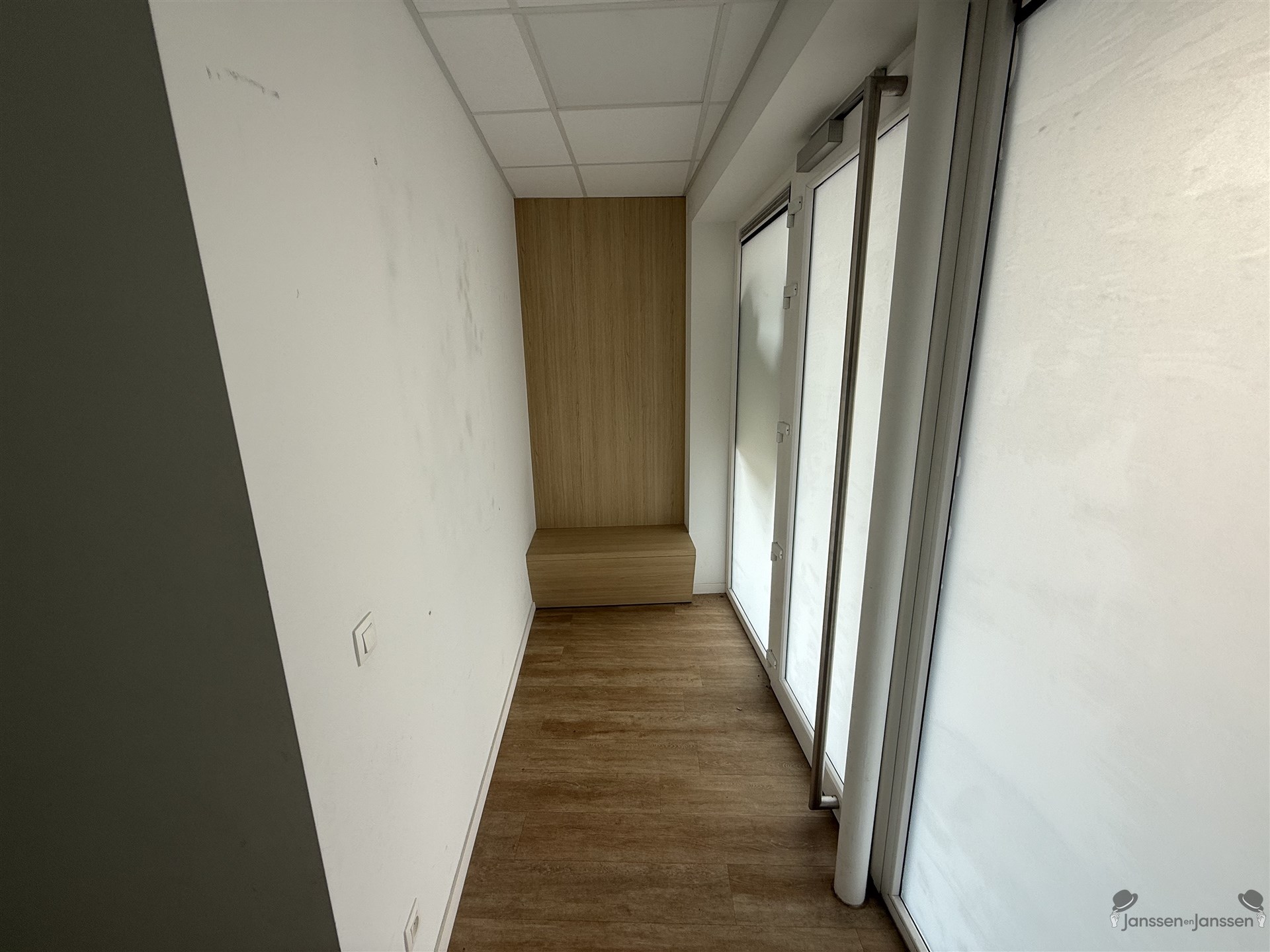 Instapklaar kabinet/kantoor met 4 praktijkruimten - foto 4