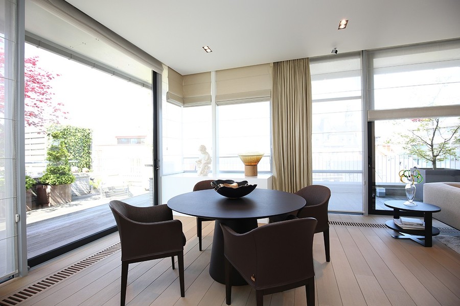 LUXUEUS AFGEWERKT, RIANT PENTHOUSE MET UITSTRALING EN ROYAAL ZONOVERGOTEN TERRAS van 167 m² - photo 5