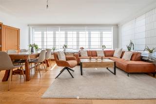 <p><span>Sint-Niklaas - Ready to move in, bright and energy efficient apartment with garage</span></p><p><span>Looking for a ready-to-use apartment in the center of Sint-Niklaas with lots of light and comfort? This renovated and energy efficient apartment on the third floor (elevator available) combines an excellent location with a quality finish and a pleasant layout.</span></p><p><span>The main assets in a row:</span></p><p><span>- Central location, everything within walking distance</span></p><p><span>- Very bright and spacious living space with parquet flooring</span></p><p><span>- Fully fitted kitchen with all mod cons</span></p><p><span>- Two beautiful bedrooms, one with terrace</span></p><p><span>- Modern bathroom and separate toilet</span></p><p><span>- Basement storage included</span></p><p><span>- Elevator and common bicycle shed</span></p><p><span>- Private garage (mandatory on purchase)</span></p><p><span>The layout is as follows:</span><span><br />Through the entrance hall with practical storage space you enter the apartment. This gives out onto the spacious and bright living space finished with parquet, which immediately offers a feeling of openness and comfort. Next is the fully equipped kitchen with ceramic hob, extractor hood, oven, dishwasher and fridge freezer.</span></p><p><span>The nighthall leads to the modern bathroom, equipped with a double sink, a spacious walk-in shower and connection for the washing machine. There is also a separate toilet and two full-sized bedrooms in parquet flooring, one of which has access to the terrace.</span></p><p><span>A private cellar storage room belongs to the apartment. Bicycles can be stored safely in the communal bike shed. A private garage can be purchased for </span><span>20,000 euros</span><span>.</span></p><p><span>In short:</span><span> this turnkey, energy-efficient apartment is ideal for those who want to live comfortably and centrally, without sacrificing space or light. Plan your visit soon and be surprised!</span></p>