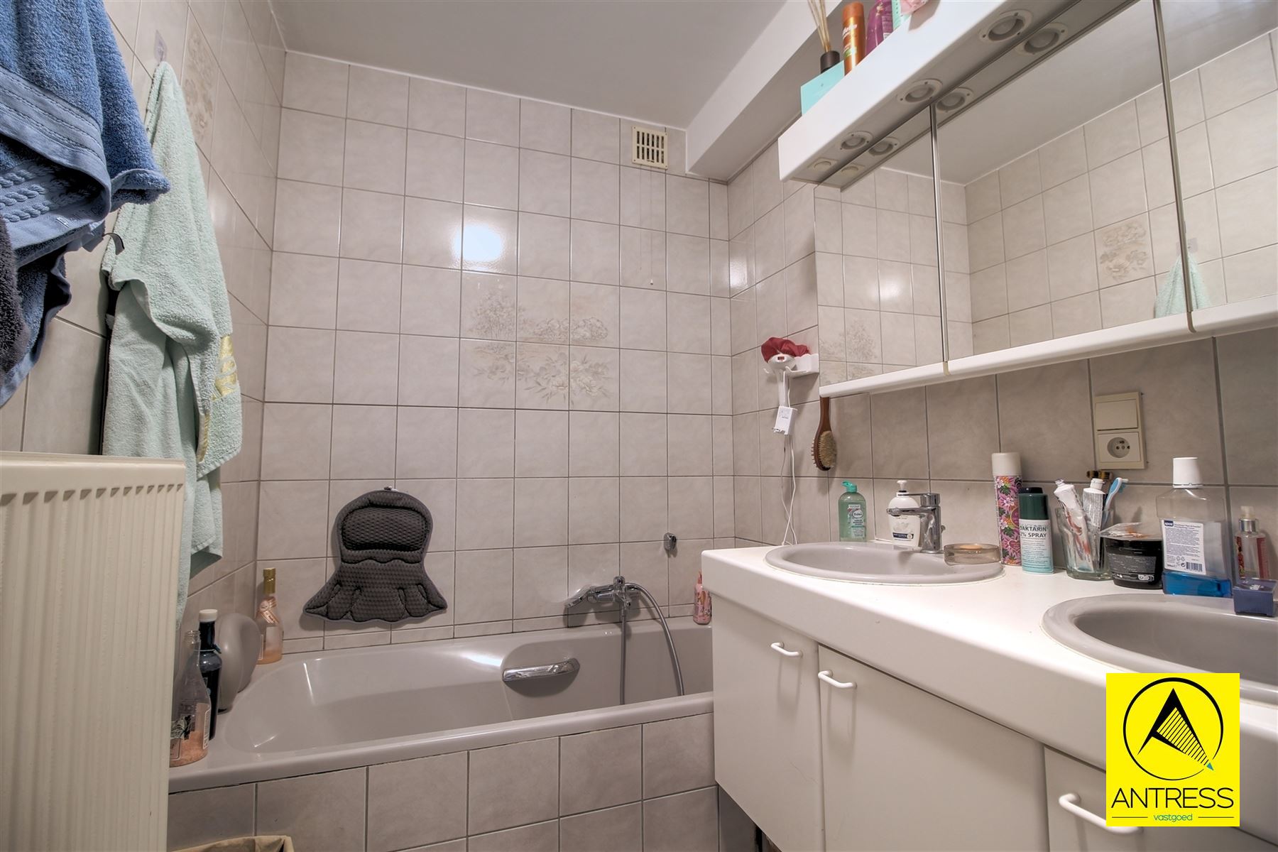 Ruim appartement (130 m²) in het hart van Edegem - foto 5