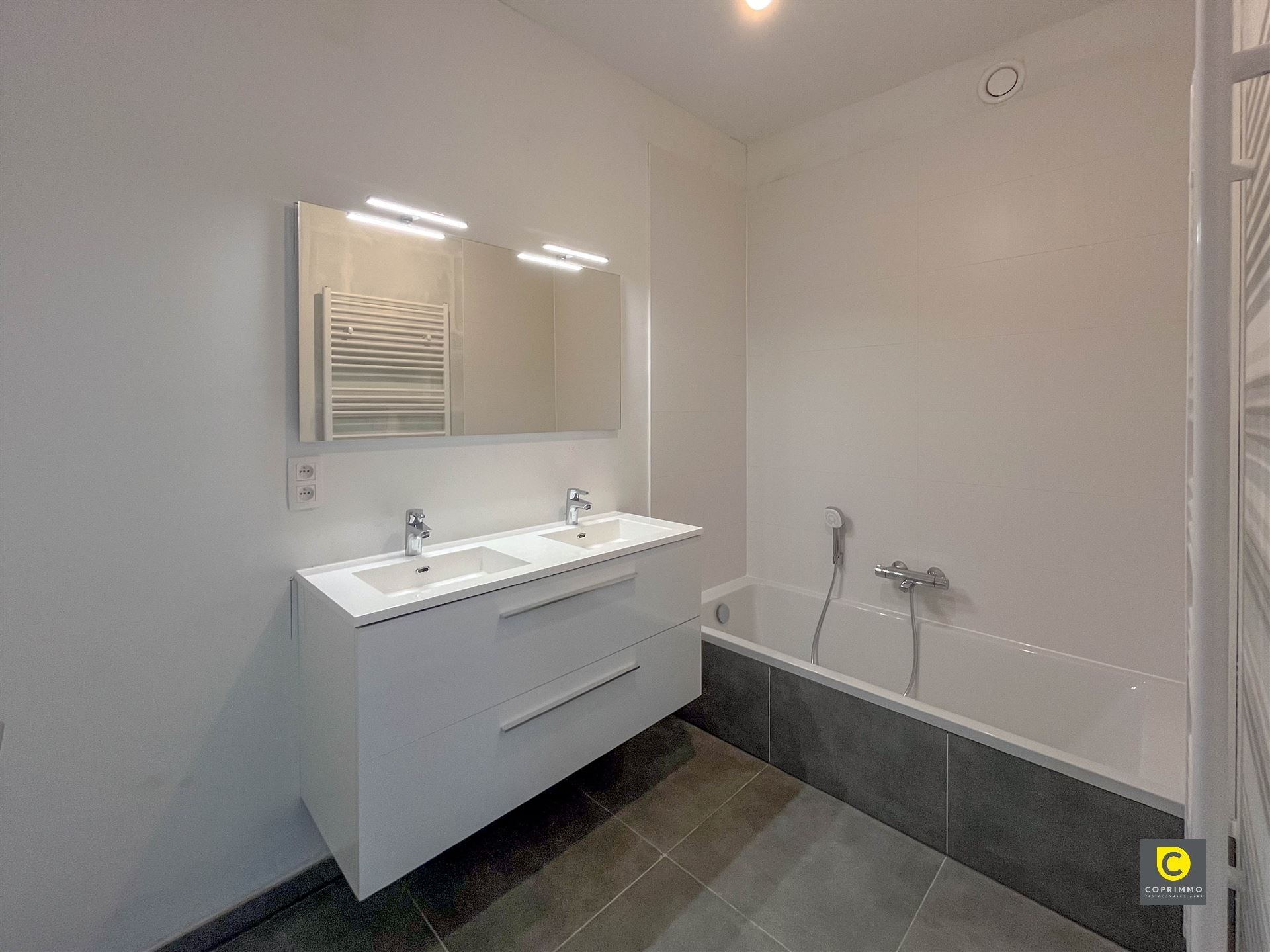 Appartement - photo 4