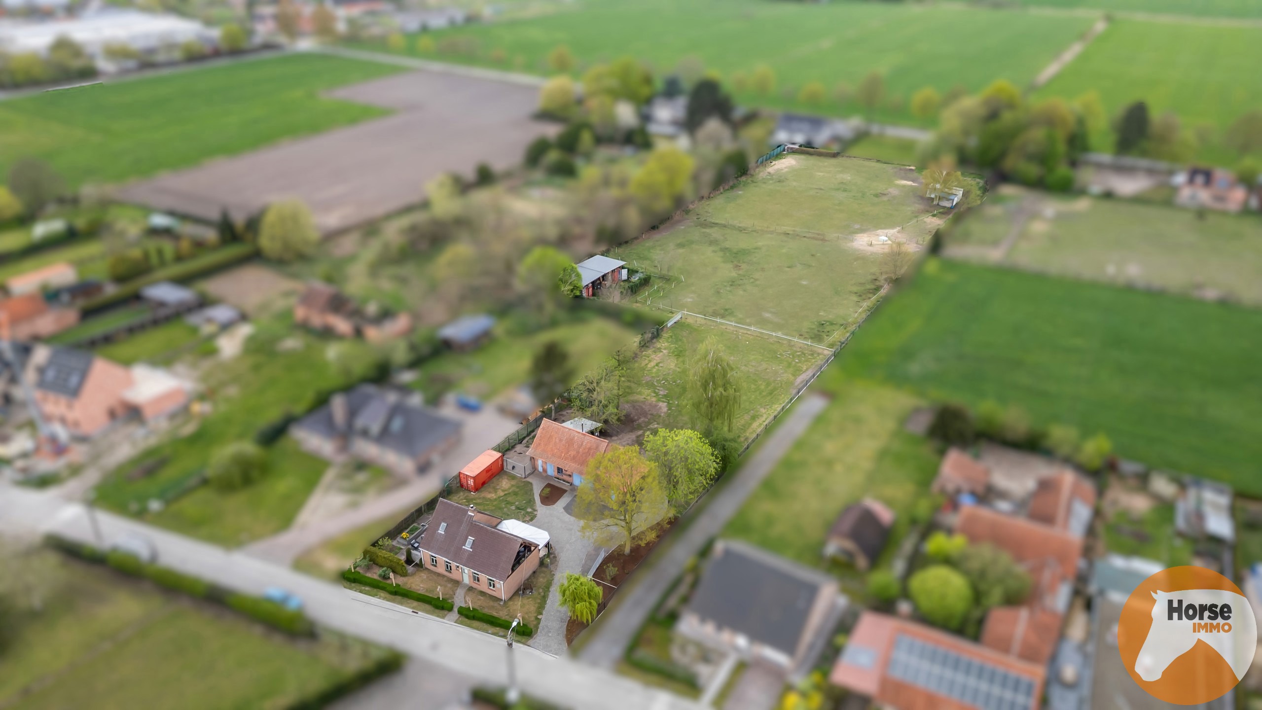 LOKEREN - Charmante woning met schuur en aanpalende weide  - foto 5