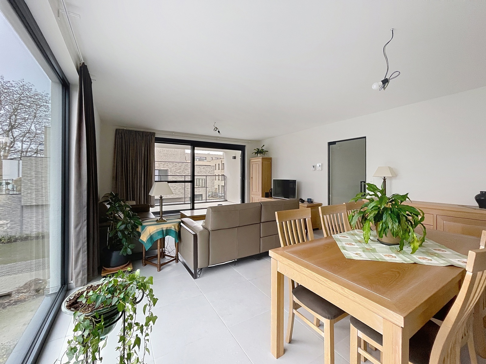 Appartement op de eerste verdieping met autostaanplaats en kelderberging - foto 4