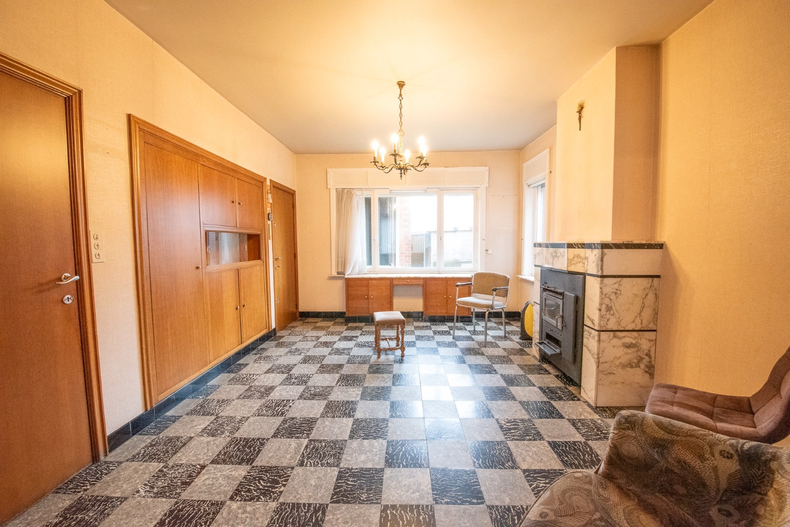 🎉 OPENDEUR zaterdag 13/06 🎉 Iedereen welkom van 10u30 t.e.m. 11u30! Te koop in Waregem – Halfopen bebouwing met renovatiepotentieel! - foto 4