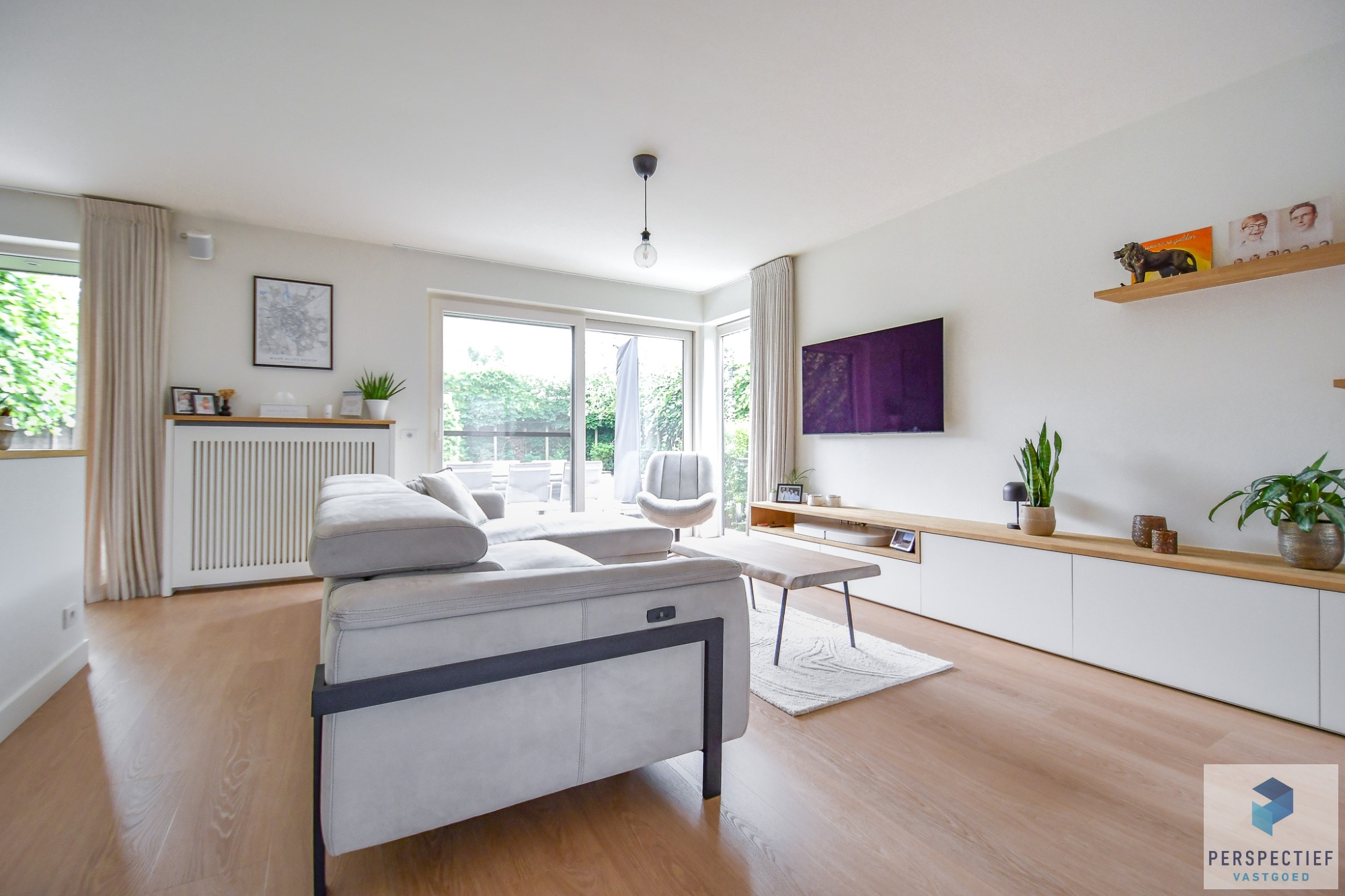 Moderne, veelzijdige gezinswoning met kantoorruimte en gezellige tuin - foto 4