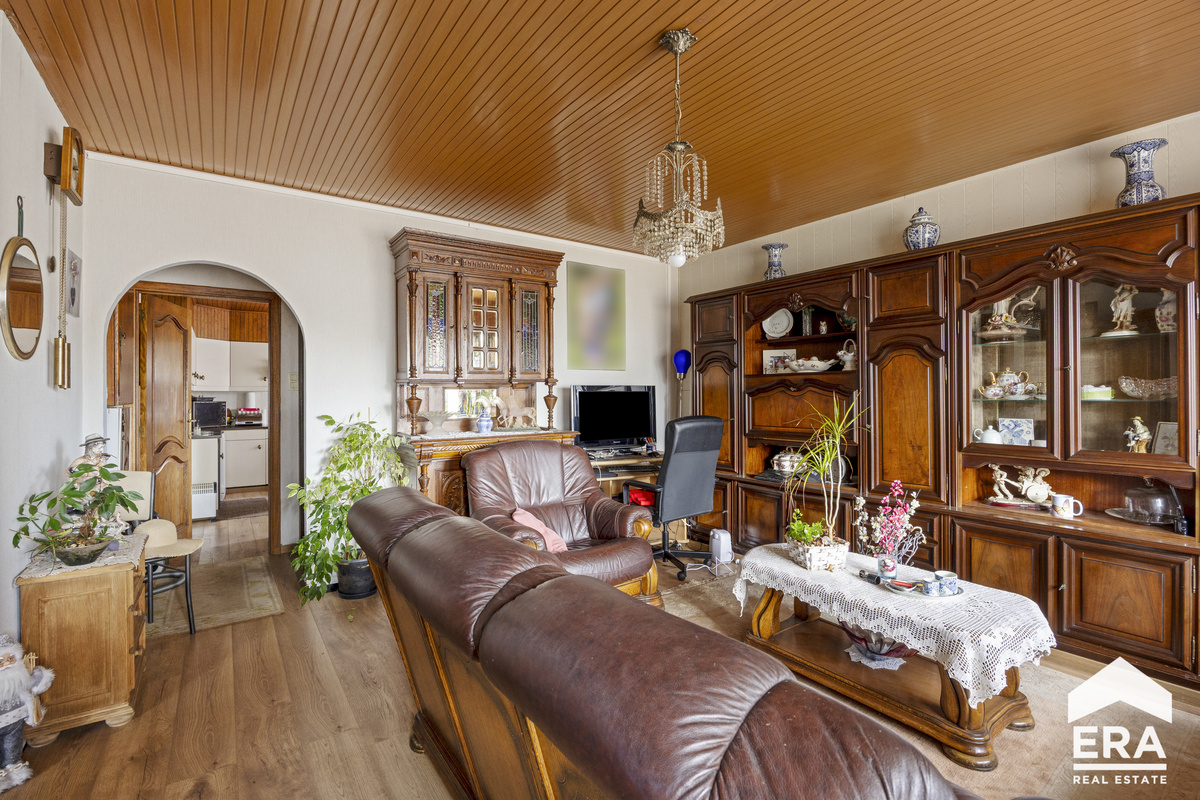 Te renoveren gezinswoning (221m²) op 910m² te koop in Lommel - foto 4