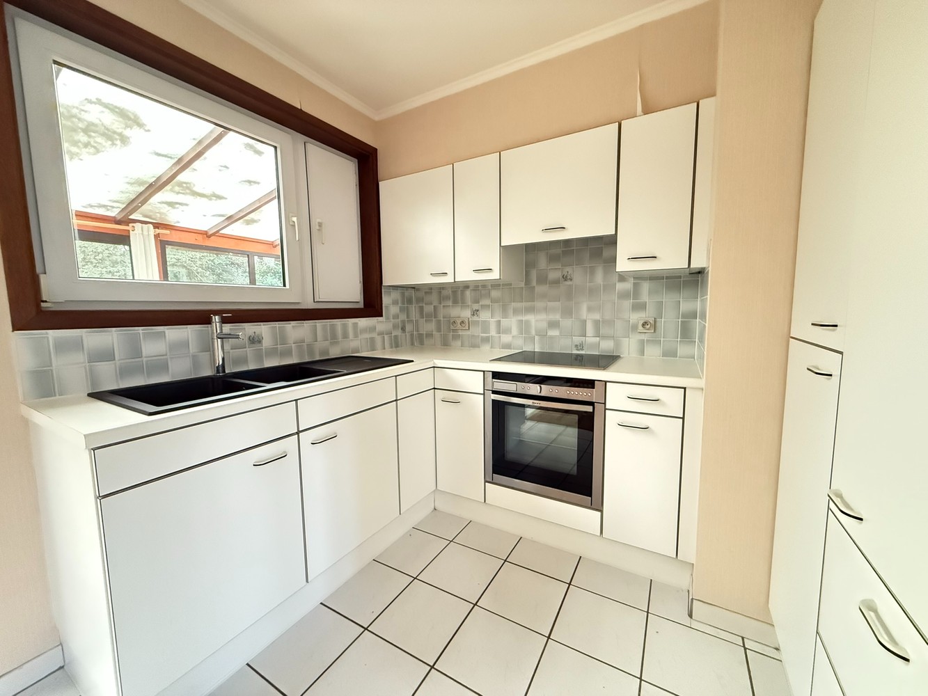 charmante recreatiewoning op een bijzonder rustige en landelijke locatie - foto 5