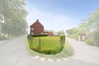 Deze solide woning, gebouwd in 1962, ligt op een rustige locatie in Horebeke en biedt een prachtig uitzicht over de omliggende groene omgeving.Op het...