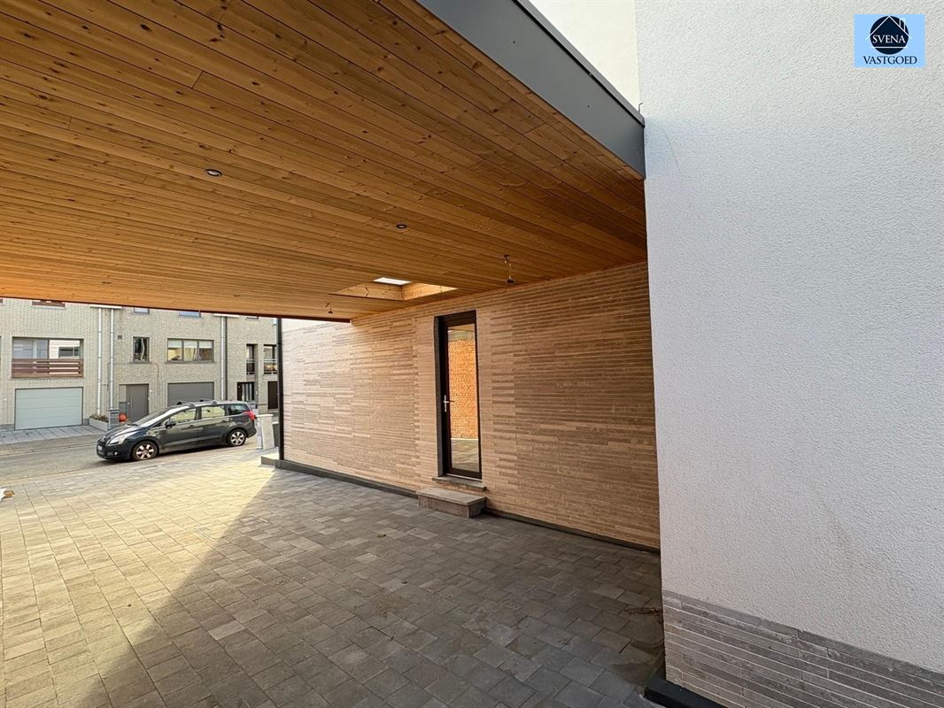 ZEER MOOIE WONING MET 4 SLAAPKAMERS - foto 3