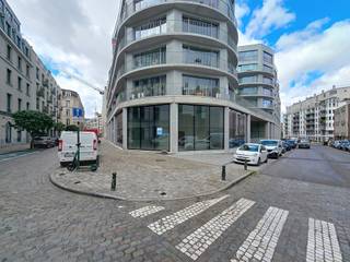 BRUXELLES – Urban Court, dans le quartier animé du Marais, deux bureaux totalisant ±190 m² en double hauteur situés au rez-de-chaussée du bâtiment...
