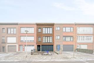 In de rustige en gegeerde Vogeltjeswijk bevindt zich dit pand met tal van mogelijkheden. Het combineert comfortabel wonen met een grote...