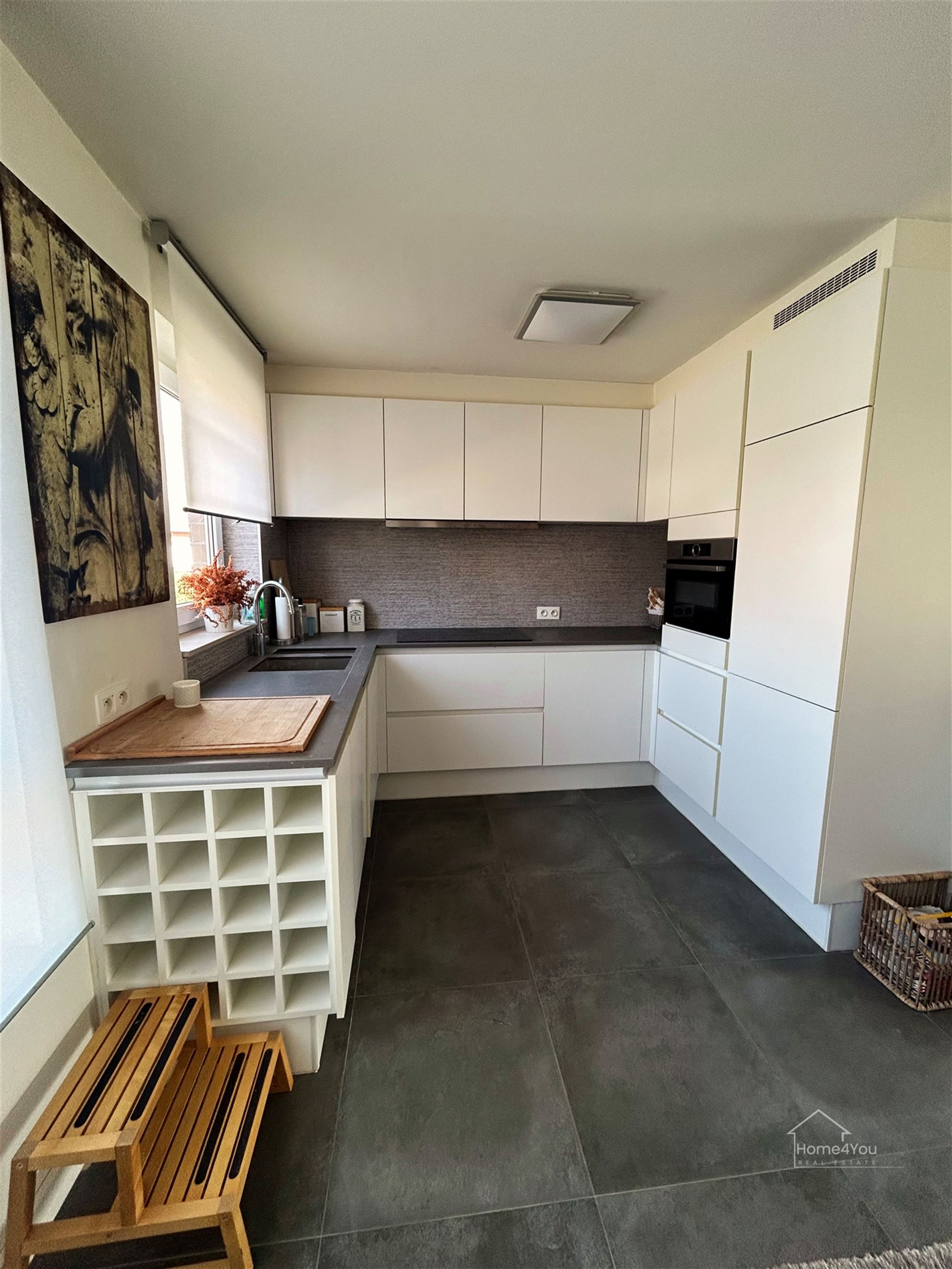 Bemeubeld duplexappartement in hartje Oostende te huur! - foto 5