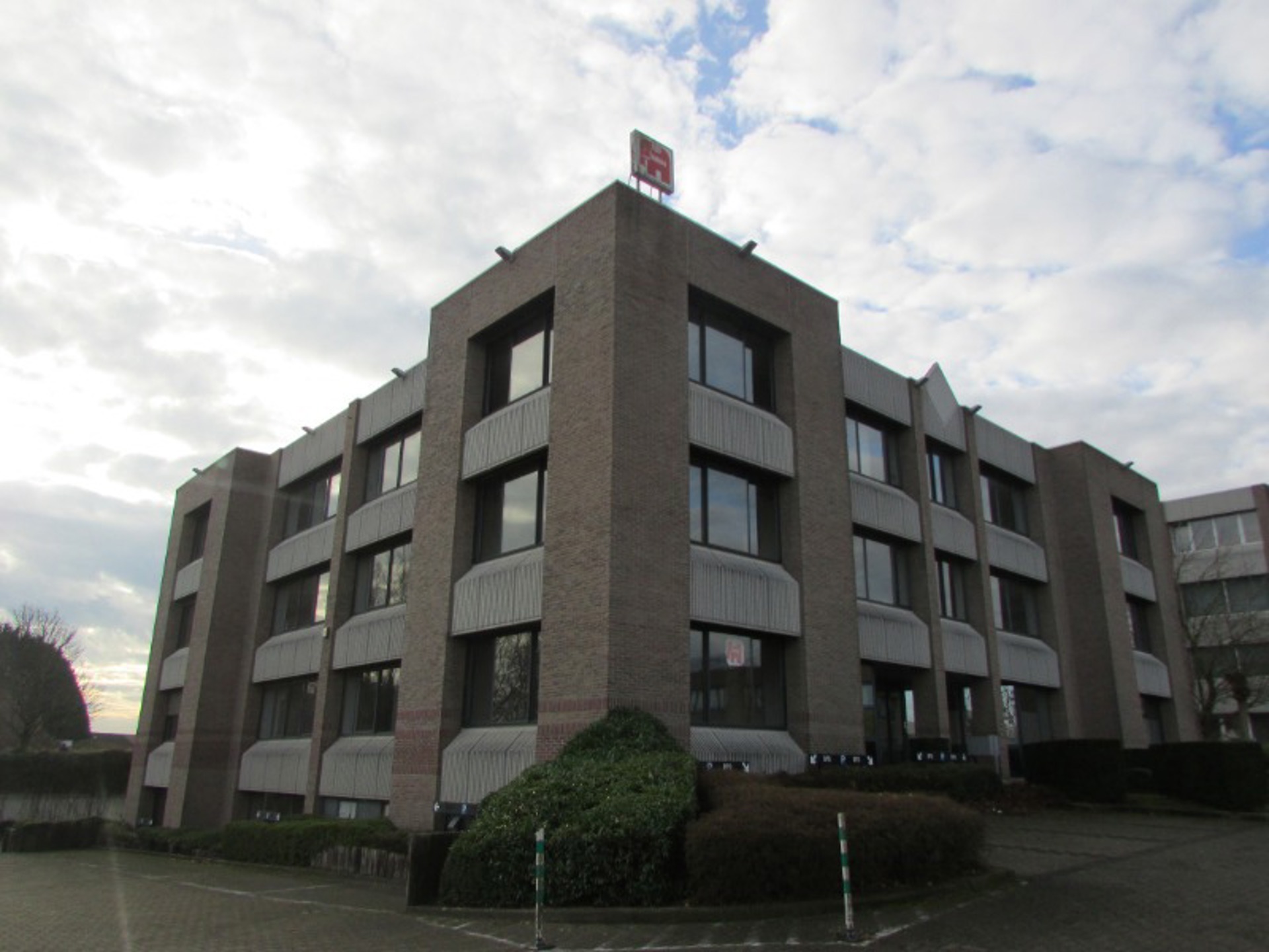 Commercial for rent in Zaventem - photo 4