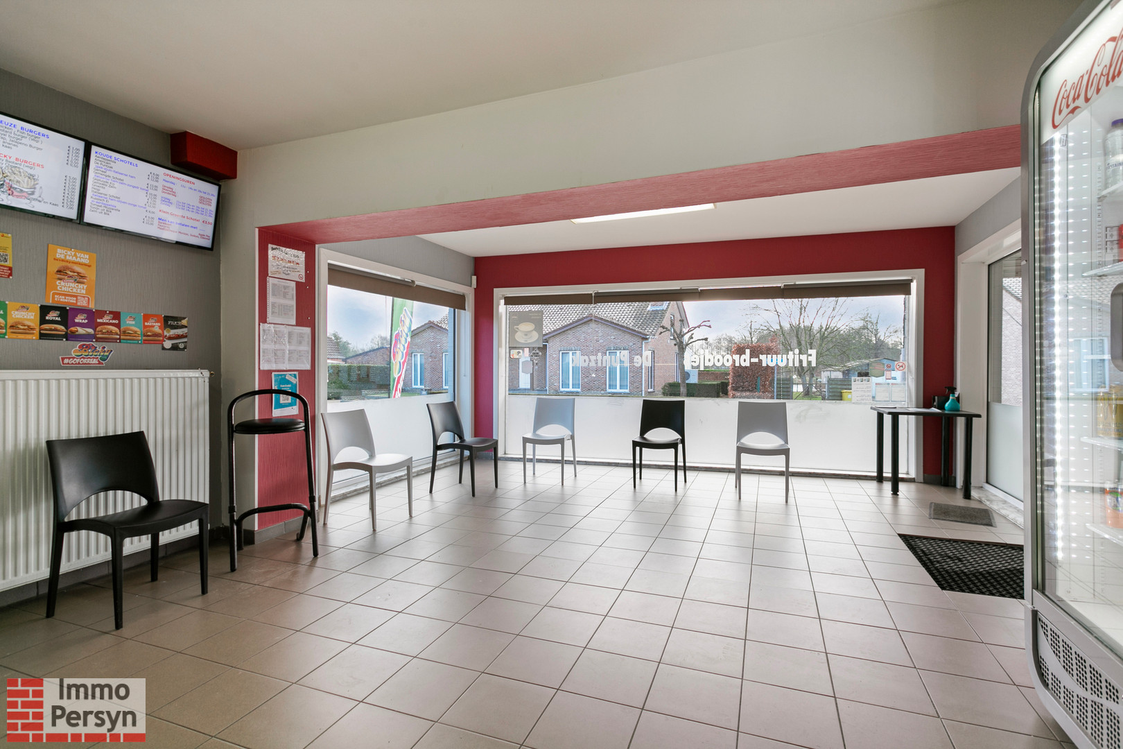 Handelspand met bovenliggend appartement en achterliggende bouwgrond. - foto 5