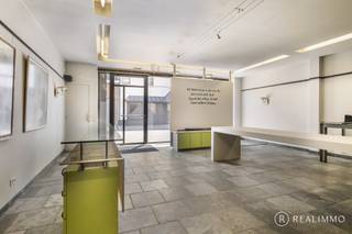 Ontdek deze kans! Deze eigendom wordt aangeboden met een verleidelijke richtprijs van € 325.000,-. Ieder hoger bod wordt voorgelegd aan de...