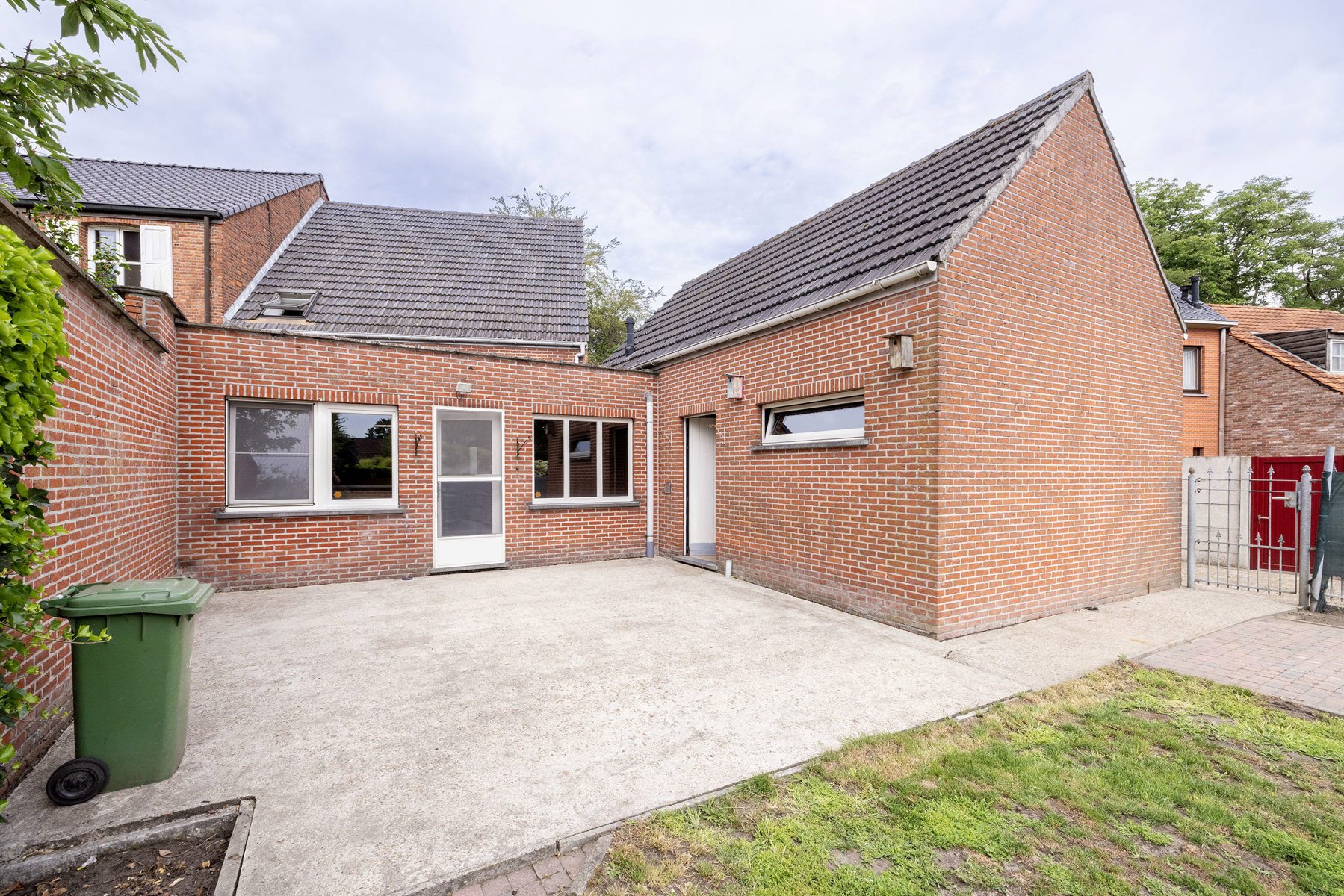 Charmante gezinswoning met 3 slp, garage en zonnige tuin - foto 5