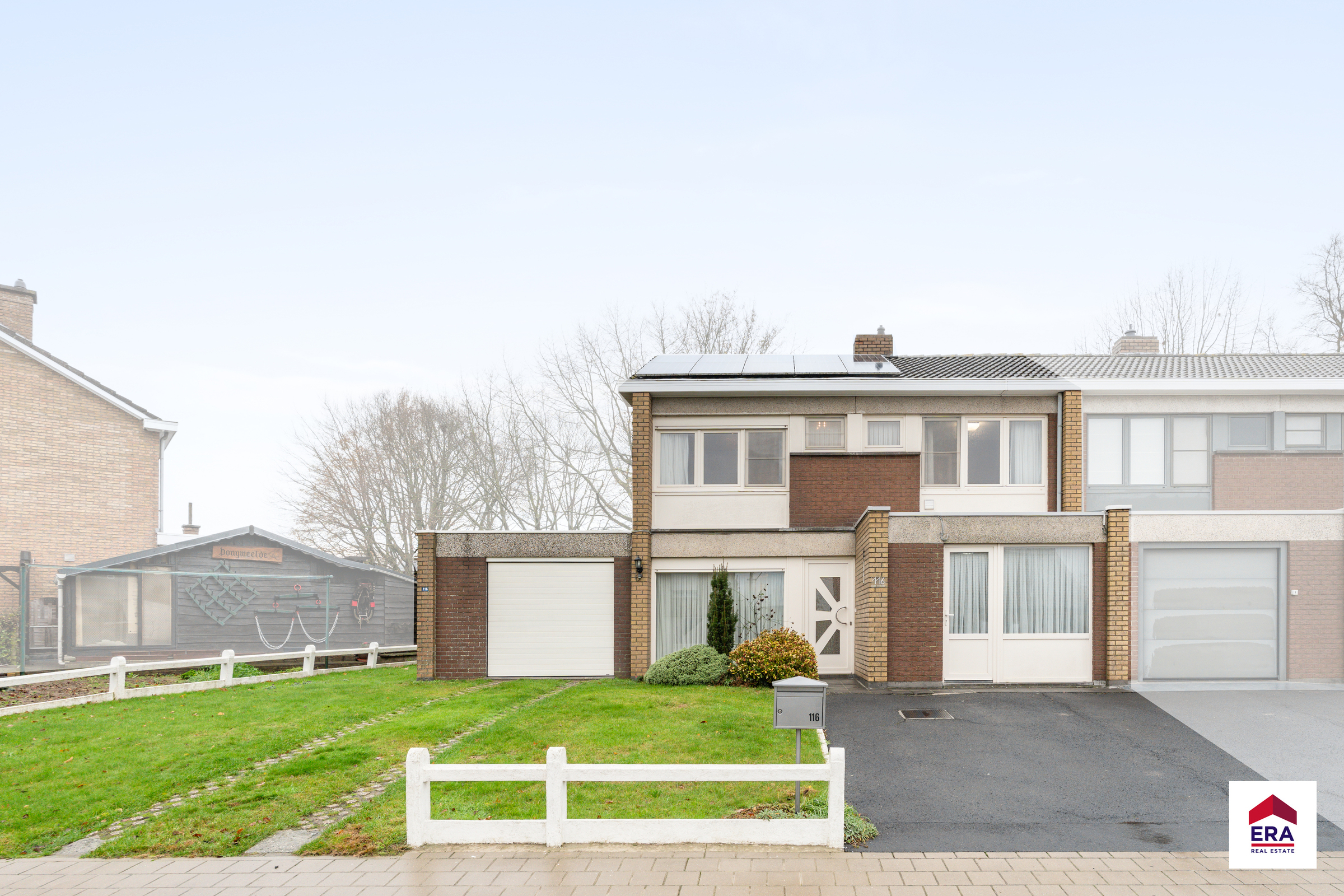 Verzorgde woning met 3/4 slpks en tuin op 426m² in Tielt! - foto 1