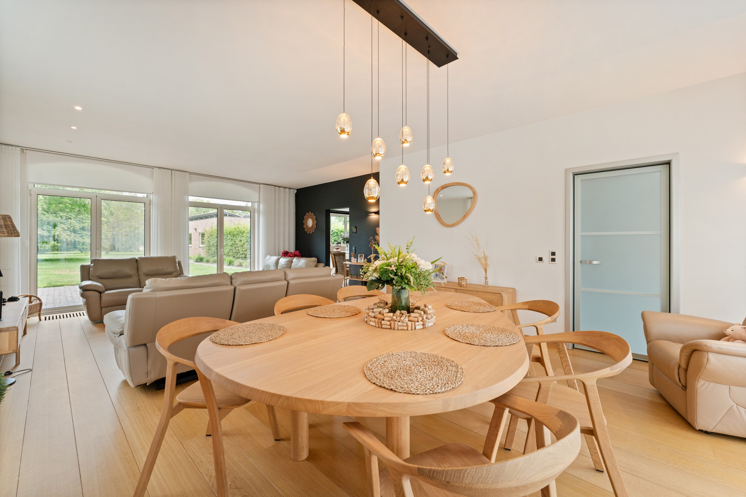 House for sale in Lille with 4 bedrooms - photo 4