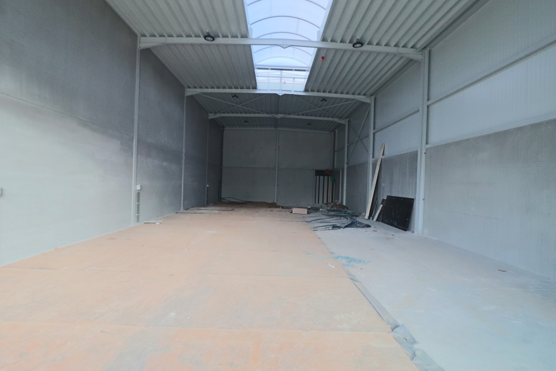 Een nieuwbouw opslag- / bedrijfsruimte van 275 m². - foto 3