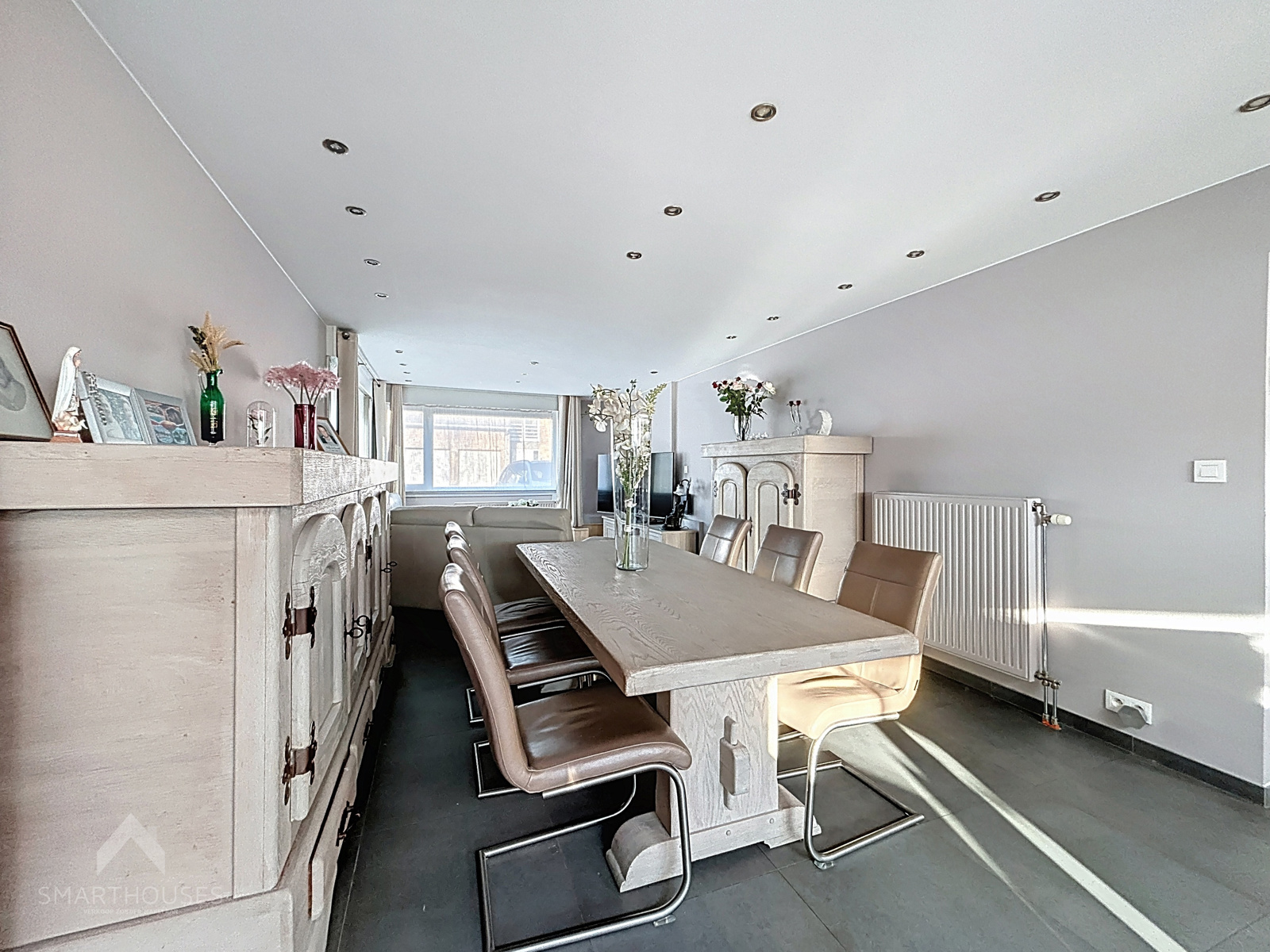 Rustig gelegen ruime halfopen woning met 4 slaapkamers - foto 5