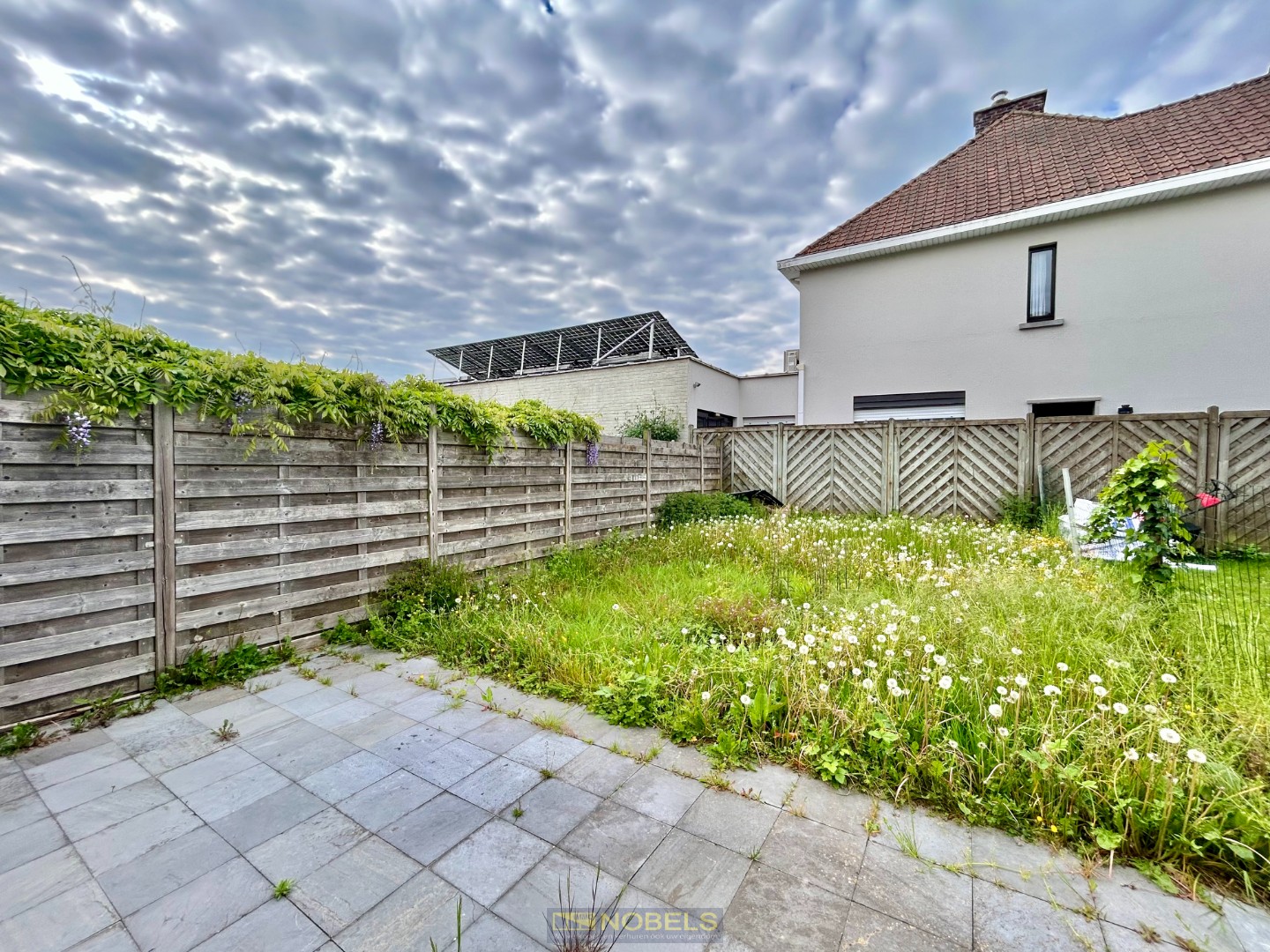 Te huur, instapklare stadswoning met gezellige ingesloten tuin te Ronse - foto 3