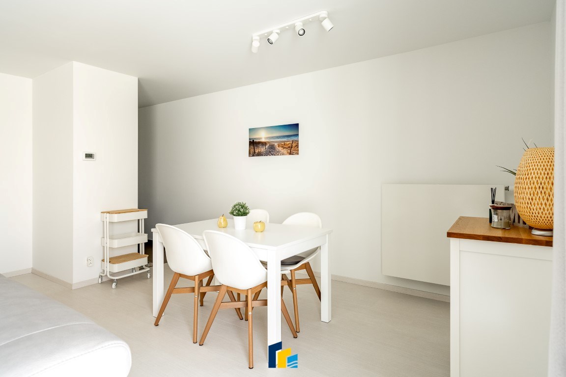 Stijlvolle studio met balkon in rustige setting - foto 5