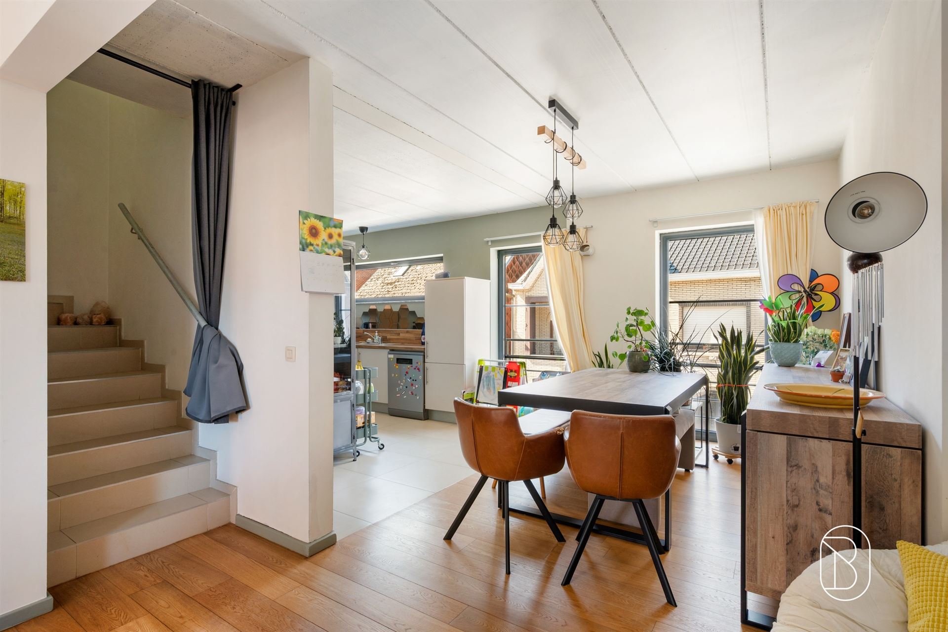 Leuk appartement met gezellig terras, 3 slk en carport. - foto 4