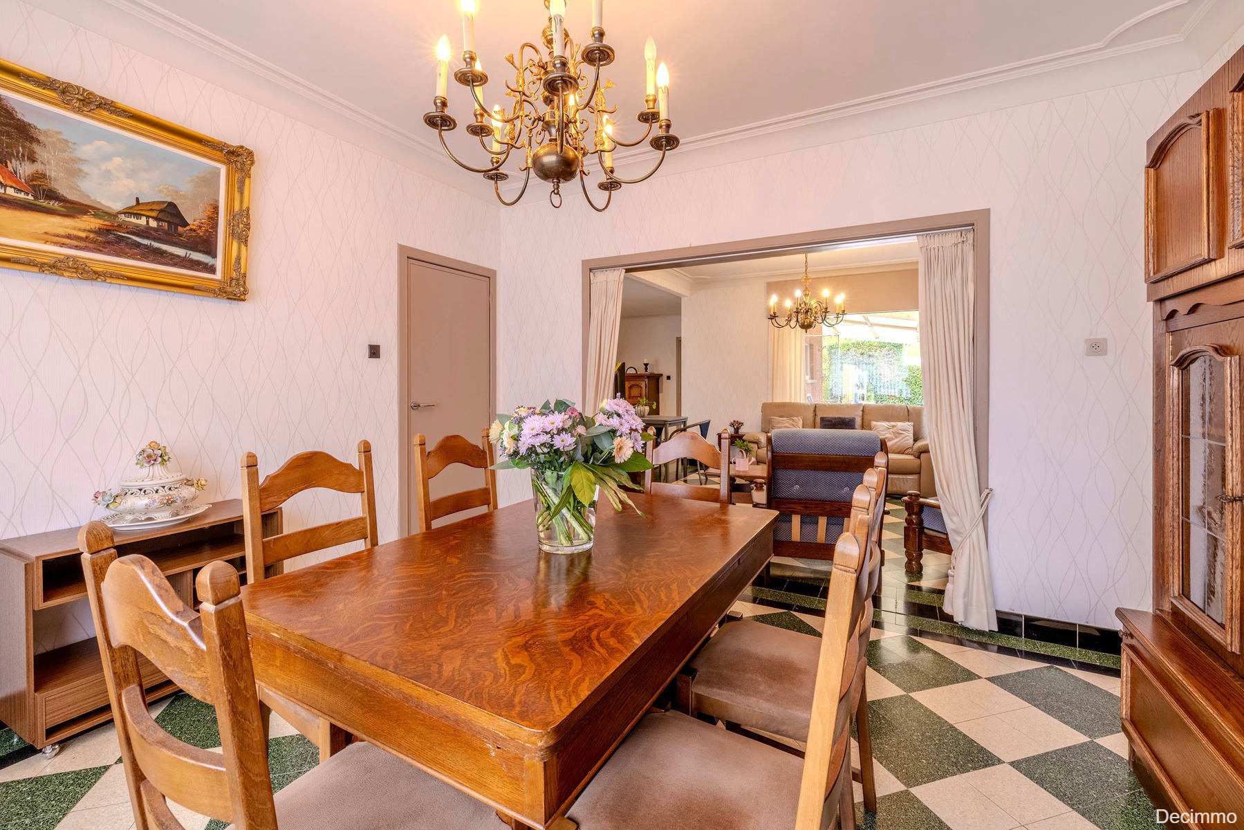 Op te frissen gezinswoning gelegen op rustige locatie - foto 4