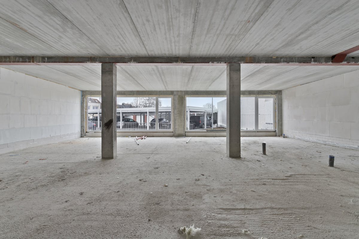 Kantoor van ca. 235,80 m² op centrale ligging in Ieper - foto 3