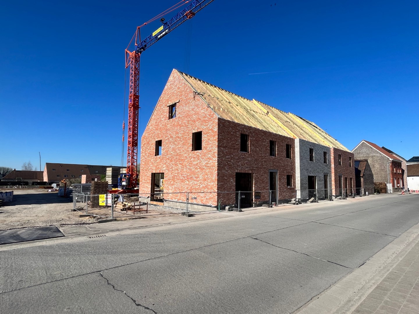 Volledig sleutel-op-de-deur afgewerkte woning in Asper - foto 3