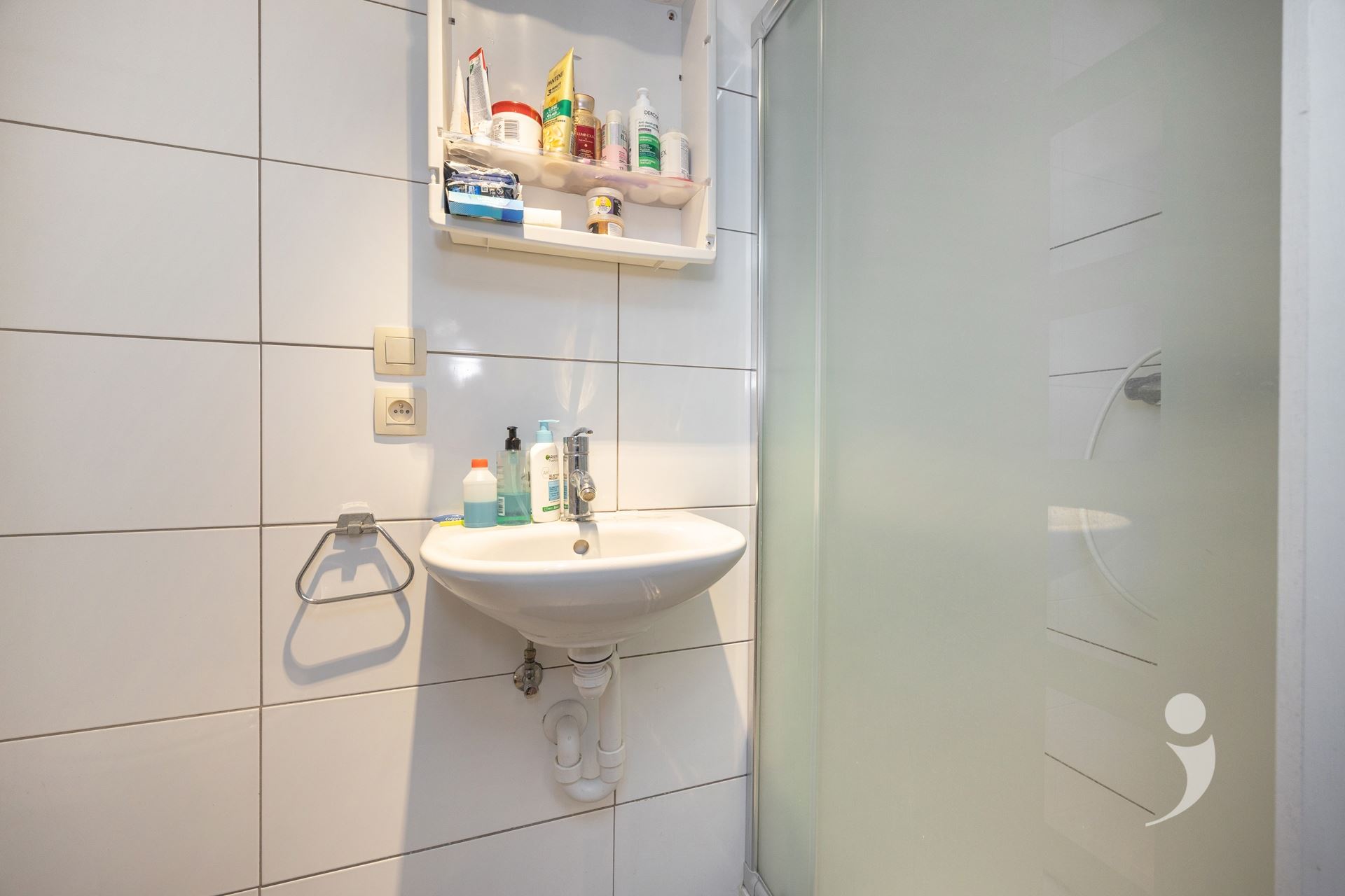 Rustige en lichtrijke studentenkamer op toplocatie  - foto 5