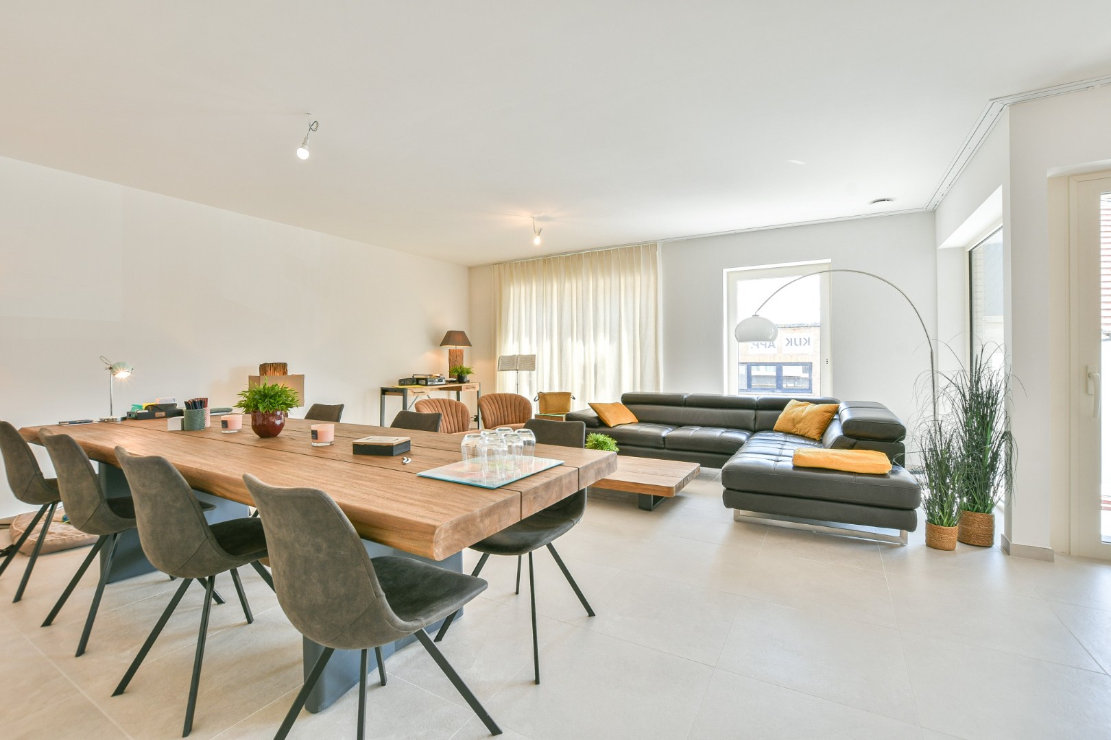 Prachtig nieuwbouwappartement met 2 slaapkamers op toplocatie te Wenduine! - foto 5