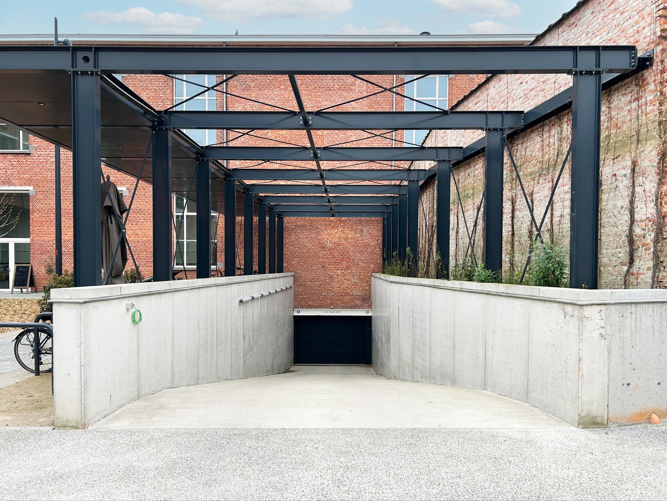 Ondergrondse staanplaatsen in centrum Lier! - foto 2