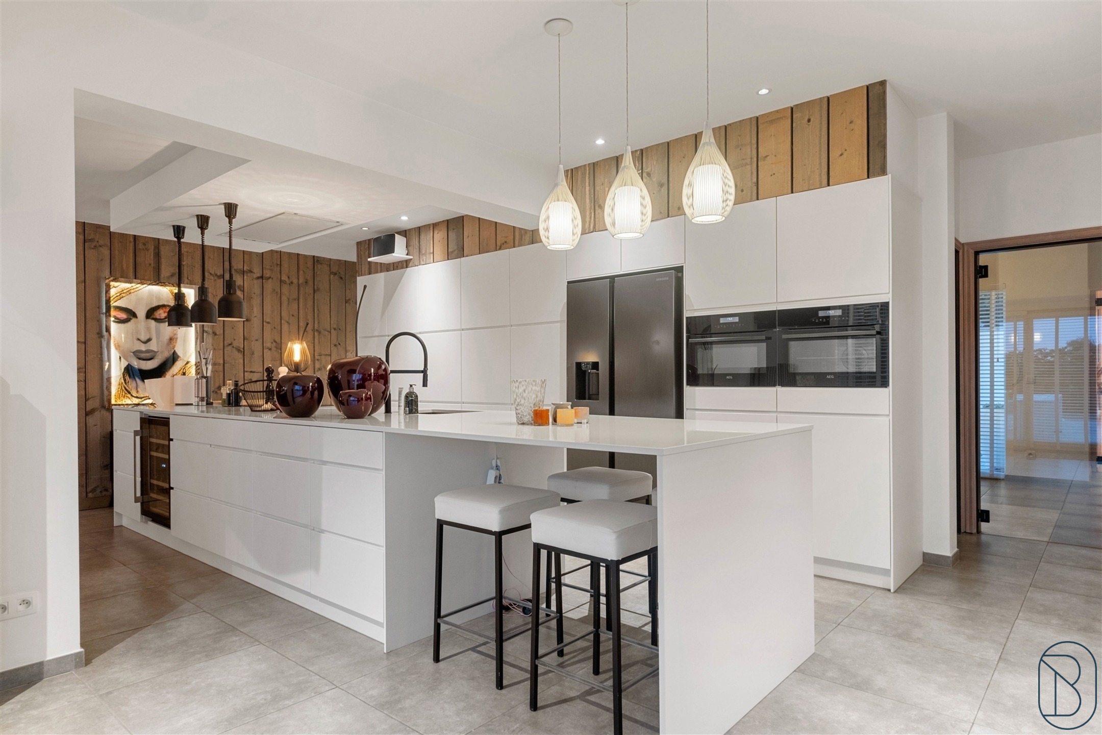 Grote villa met 5 SLK, 3 badkamers, ZWEMBAD en KANTOOR/PRAKTIJK! - foto 1