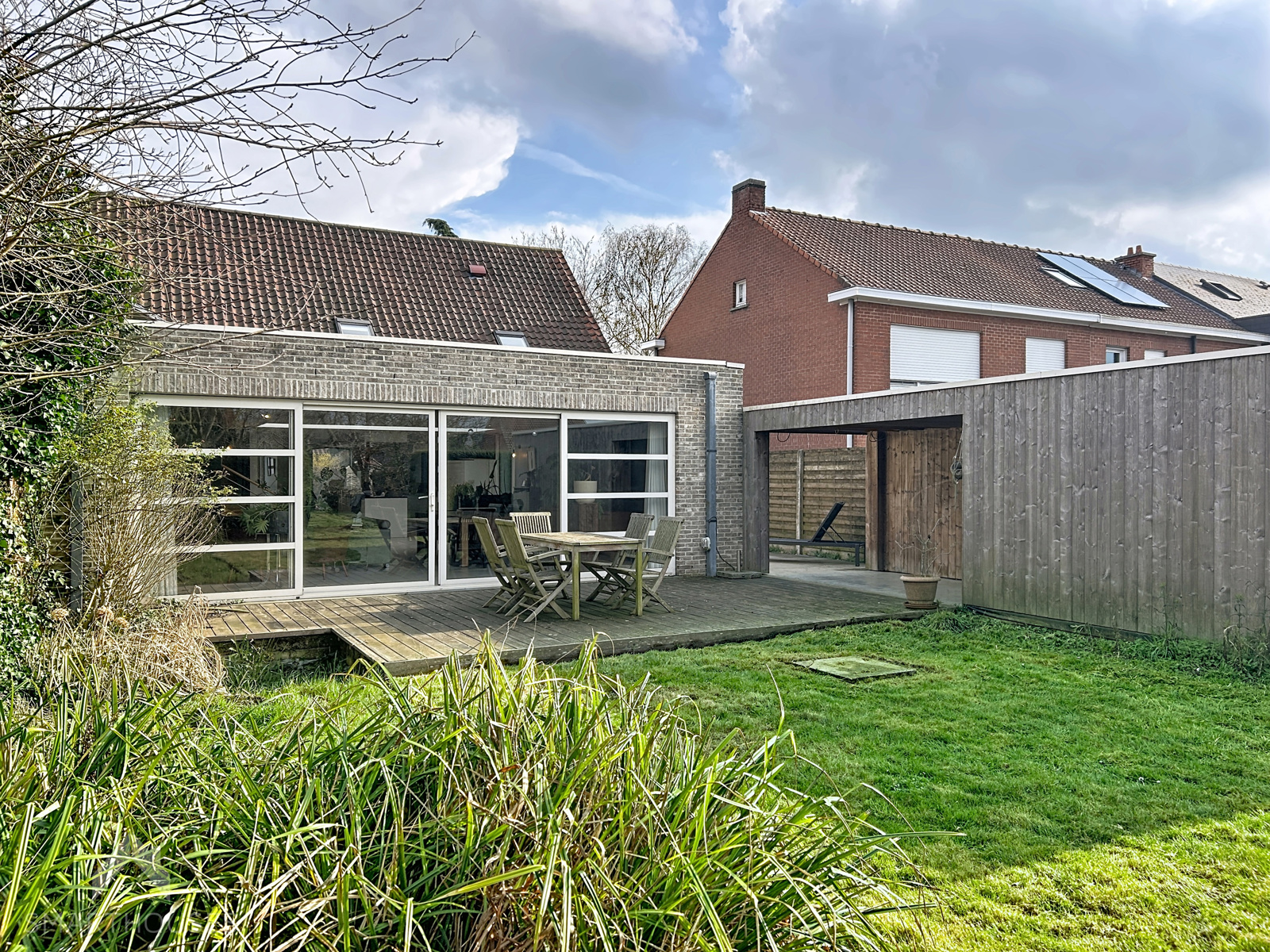 Woning op 651m² met 4 slaapkamers en polyvalente ruimte - foto 3