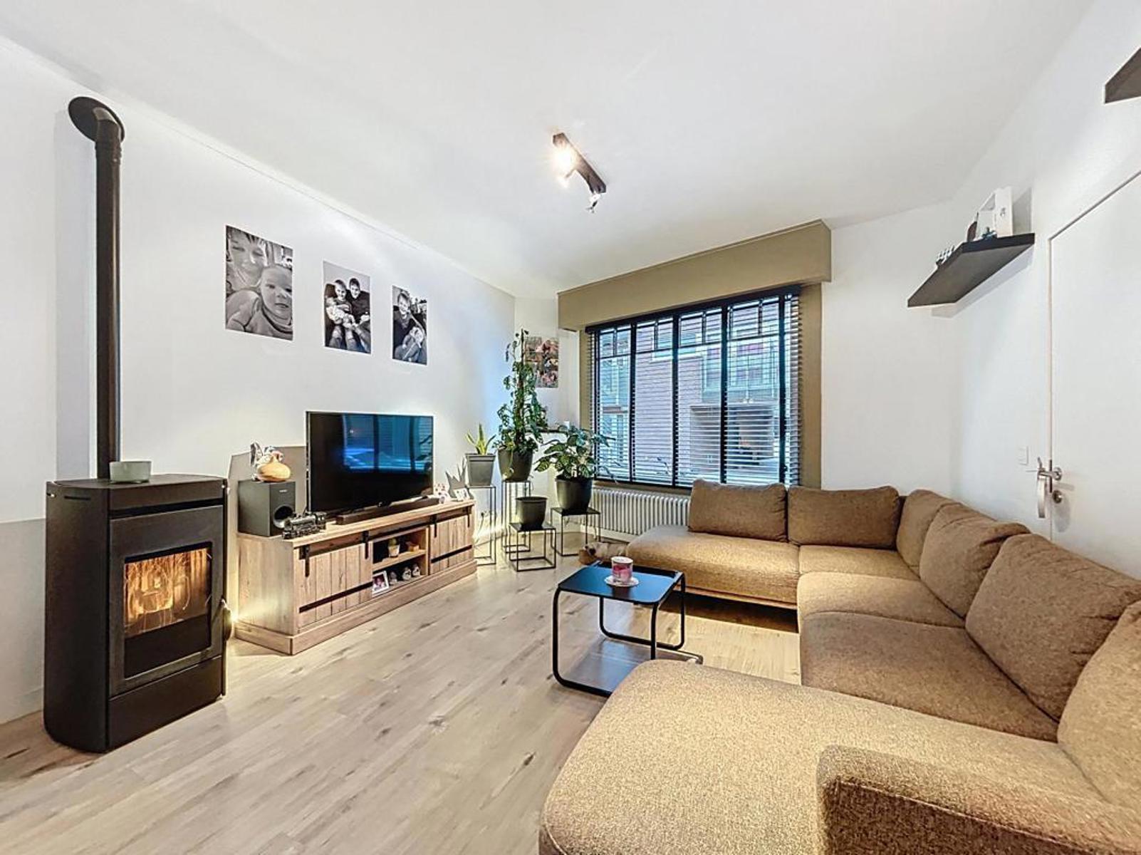 Statige burgerwoning (halfopen) met 4 slpks en tuin - foto 4