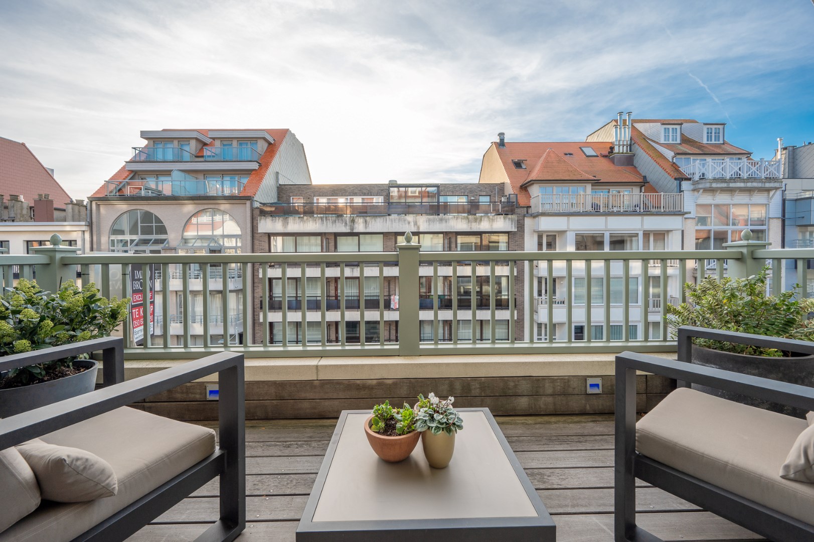 Luxurious Mezzanine Apartment in the Center of Knokke - 206 m² - Pure Class in a Prime Location - photo 5
